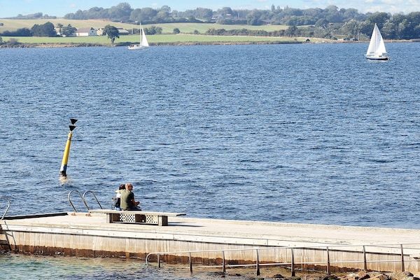 Foto van 4 persoons vakantie huis op een vakantie park in Faaborg - WaterView