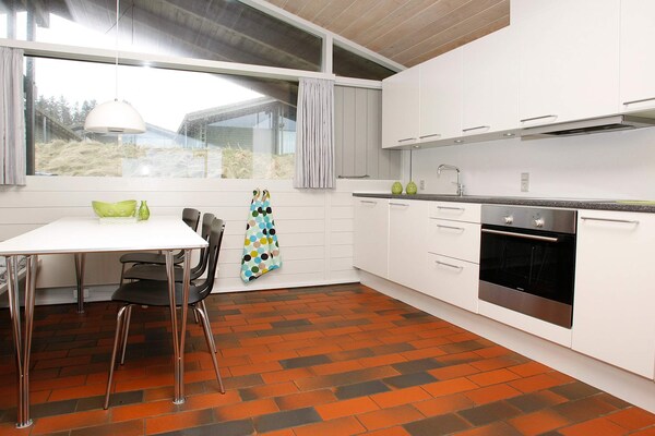 Foto van 6 persoons vakantie huis op een vakantie park in Hanstholm - Indoor