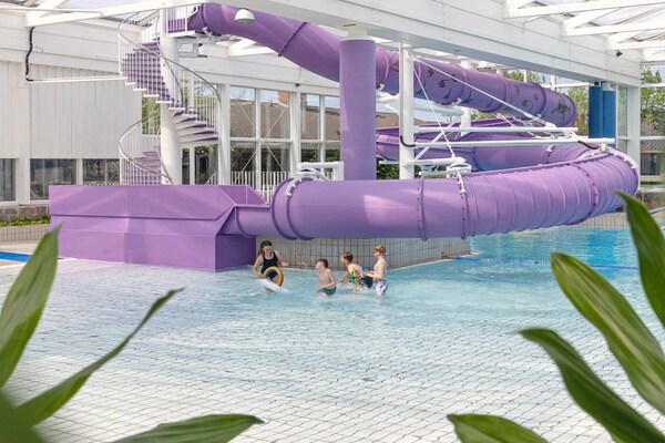 Foto van 6 persoons vakantie huis op een vakantie park in Hanstholm - Pool