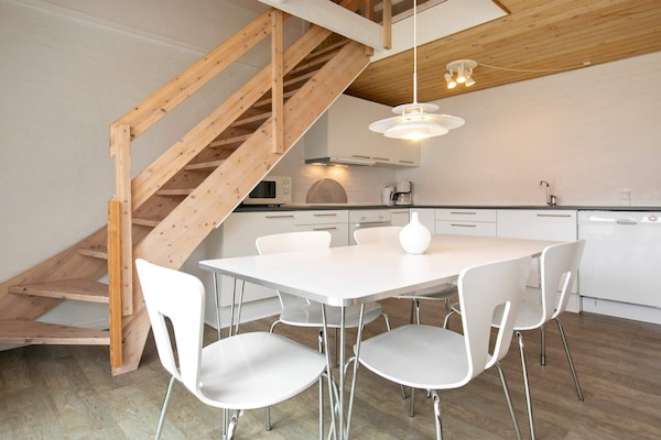 Foto van 8 persoons vakantie huis op een vakantie park in Blåvand - Indoor