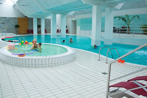 Foto van 6 persoons vakantie huis op een vakantie park in Rømø - Pool