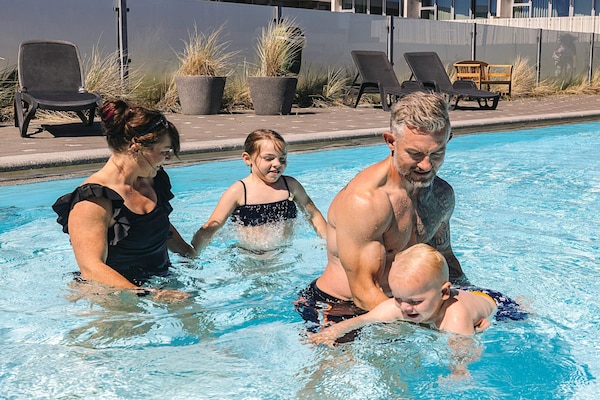 Foto van 4 Personen vakantie huis in Blokhus - Vakantiehuis in Blokhus - Pool