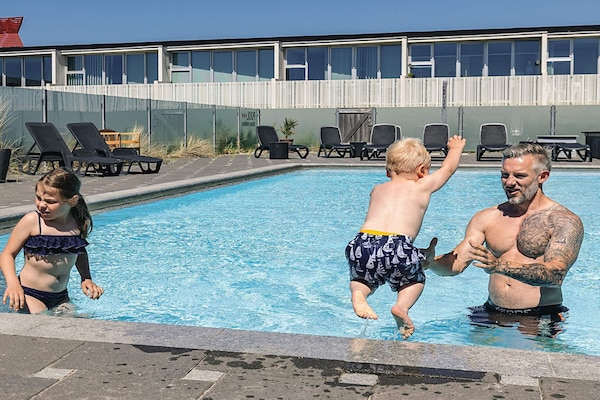 Foto van 4 Personen vakantie huis in Blokhus - Vakantiehuis in Blokhus - Pool