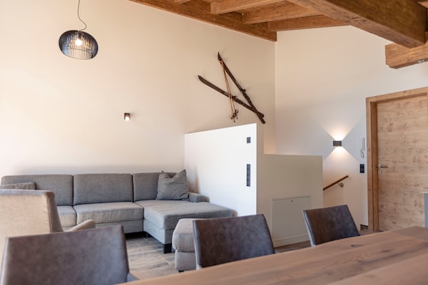 Foto van Luxe chalet met sauna bij het zwemmeer - Vakantiehuis in Uttendorf - LivingRoom