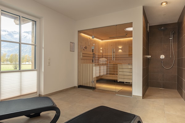 Foto van Luxe chalet met sauna bij het zwemmeer - Vakantiehuis in Uttendorf - Wellness