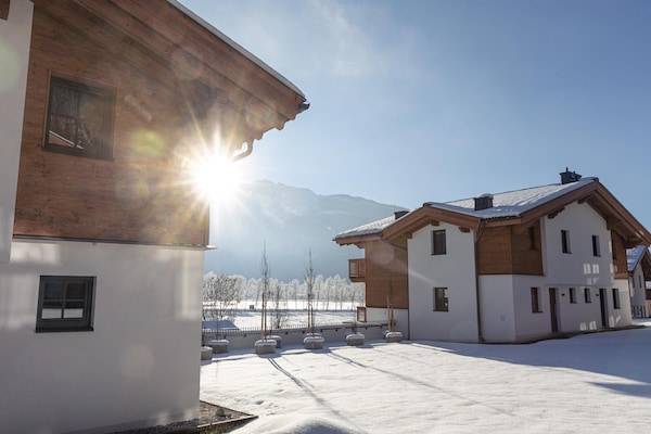Foto van Luxe chalet met prive sauna, nabij een zwemmeer - Vakantiehuis in Uttendorf - Untagged
