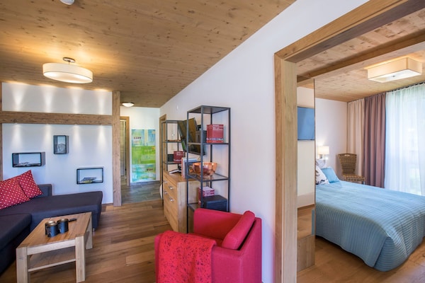Foto van Appartement in Wildkogel bij Skilift - Vakantiehuis in Neukirchen am Großvenediger - LivingRoom