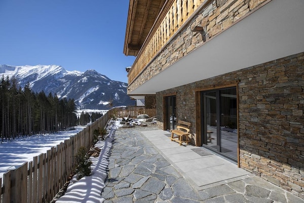 Foto van Chalet in Neukirchen bij Wildkogel Arena - Vakantiehuis in Neukirchen am Grossvenediger - ViewWinter