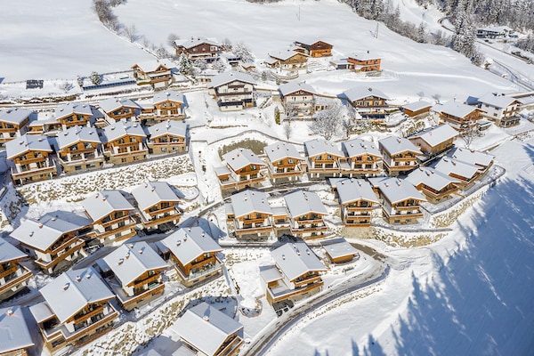 Foto van Chalet in Neukirchen bij Wildkogel Arena - Vakantiehuis in Neukirchen am Grossvenediger - ExteriorWinter