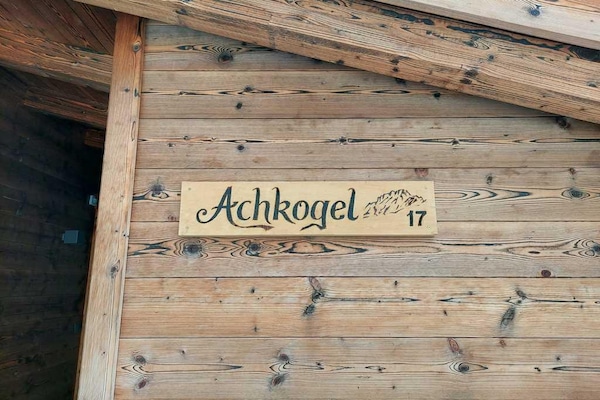 Foto van Chalet in de Oostenrijkse Alpen met toegang tot de skipistes - Ambiance
