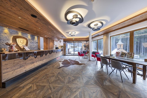 Foto van Alpine Chalet met Ski-In toegang - Vakantiehuis in Neukirchen - HallReception