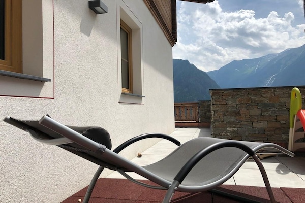Foto van Chaletverblijf nabij de Krimmler watervallen - Vakantiehuis in Neukirchen - TerraceBalcony