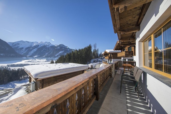 Foto van Chaletverblijf nabij de Krimmler watervallen - Vakantiehuis in Neukirchen - ViewWinter