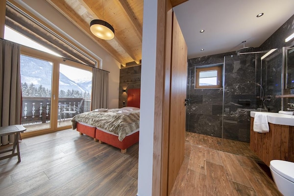 Foto van Luxe chalet met uitzicht en sauna - Vakantiehuis in Neukirchen - BedRoom