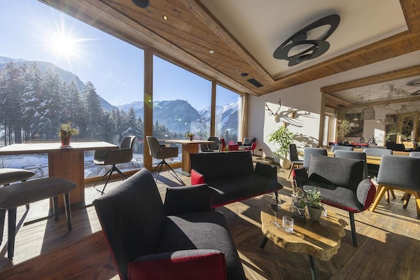 Foto van Alpenchalet met uitzicht op de bergen - Vakantiehuis in Neukirchen - ParkFacilities