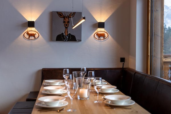 Foto van Rossberg Chalet met panoramisch uitzicht - Vakantiehuis in Neukirchen - DiningRoom