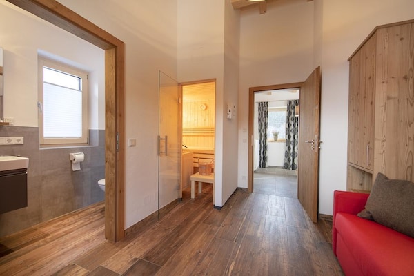 Foto van Chalet in Neukirchen bij Skilift - Vakantiehuis in Neukirchen - Landing