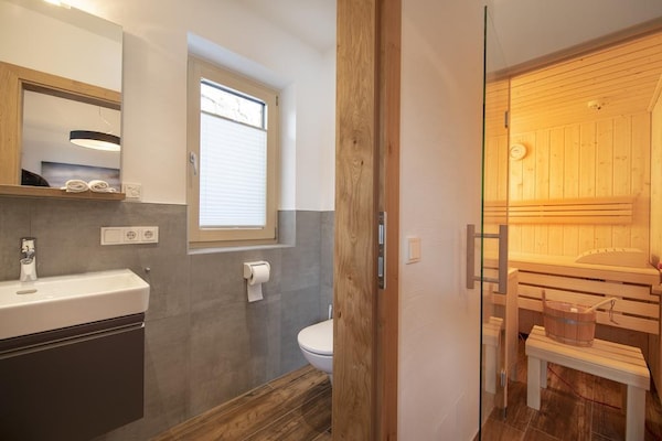 Foto van Chalet in Neukirchen bij Skilift - Vakantiehuis in Neukirchen - Wellness