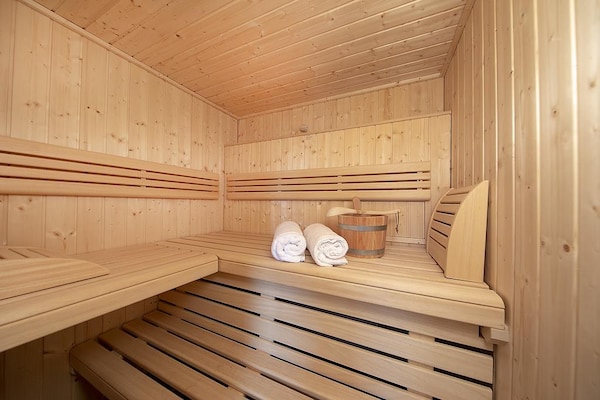 Foto van Chalet in Neukirchen bij Skilift - Vakantiehuis in Neukirchen - Wellness