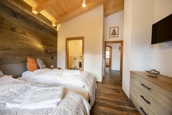 Foto van Bergwellnessverblijf in Neukirchen - Vakantiehuis in Neukirchen - BedRoom