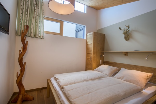 Foto van Modern appartement met sauna en balkon - Vakantiehuis in Neukirchen am Großvenediger - BedRoom