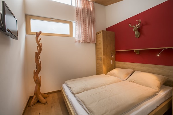Foto van Modern appartement met sauna en balkon - Vakantiehuis in Neukirchen am Großvenediger - BedRoom