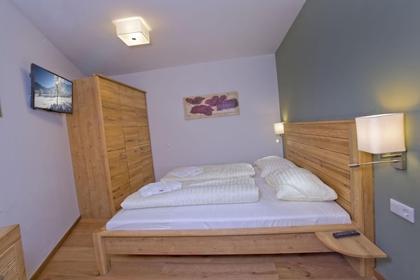 Foto van Appartement in Neukirchen bij Wildkogel Lift - Vakantiehuis in Neukirchen am Großvenediger - BedRoom