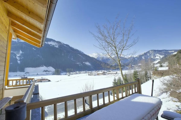 Foto van Schilderachtig chalet in een vallei in Oostenrijk - Vakantiehuis in Wald-Königsleiten - ViewWinter