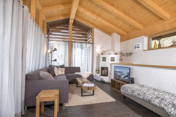 Foto van Alpine vakantie met sauna, Wald im Pinzgau - Vakantiehuis in Wald-Königsleiten - LivingRoom