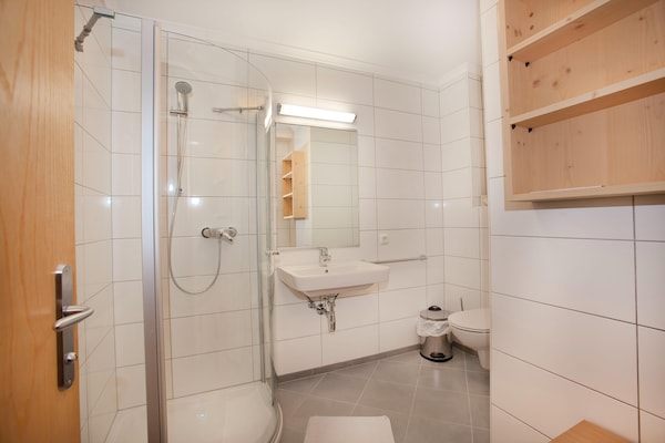 Foto van Chalet in Pinzgau bij Wildkogel Arena - Vakantiehuis in Wald im Pinzgau - BathRoom