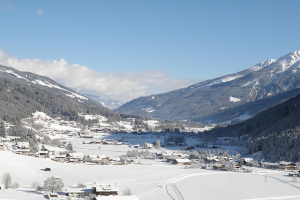 Foto van Chalet in Pinzgau bij Wildkogel Arena - Vakantiehuis in Wald im Pinzgau - AreaWinter1KM