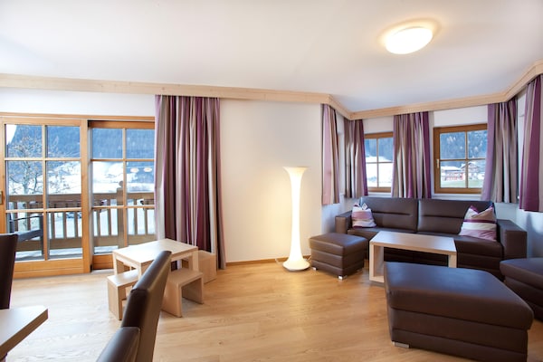 Foto van Chalet in Pinzgau bij Wildkogel Arena - Vakantiehuis in Wald im Pinzgau - LivingRoom