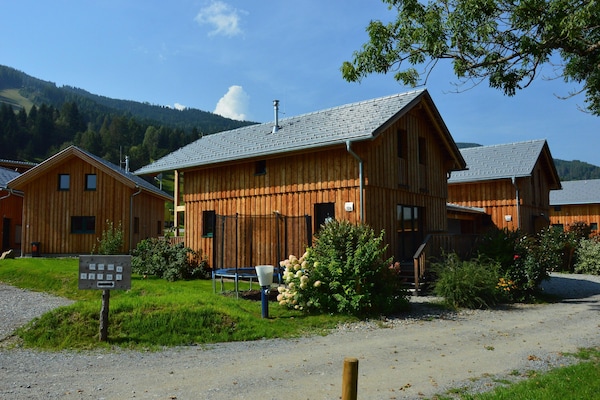 Foto van Sfeervol chalet met sauna en whirlpool - Vakantiehuis in Kreischberg Murau - LivingRoom
