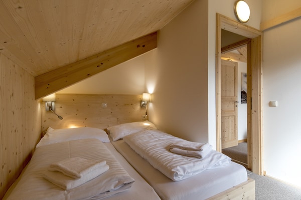 Foto van Levendig chalet vlakbij skipiste - Vakantiehuis in Sankt Georgen am Kresichberg - BedRoom
