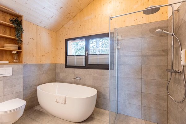 Foto van Modern chalet met binnensauna - Vakantiehuis in Turrach - BathRoom