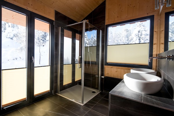 Foto van Vrijstaand chalet in Turracherhöhe met een sauna - Vakantiehuis in Turracherhöhe - BathRoom