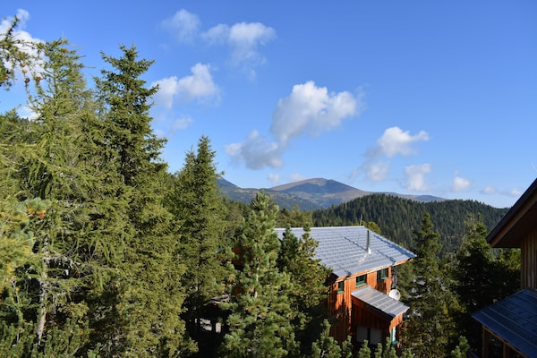 Foto van Vrijstaand chalet in Turracherhöhe met een sauna - Vakantiehuis in Turracherhöhe - ExteriorSummer