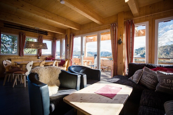 Foto van Vrijstaand chalet in Turracherhöhe met een sauna - Vakantiehuis in Turracherhöhe - LivingRoom