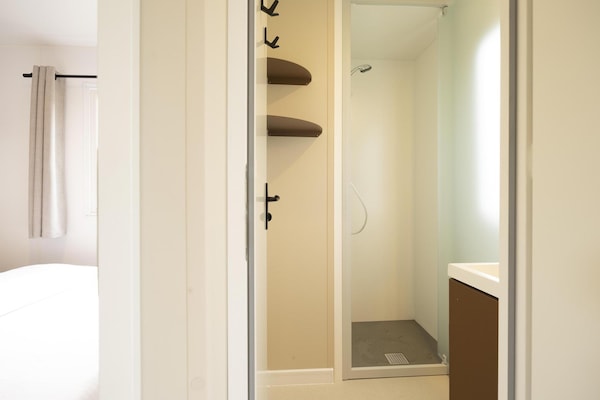 Foto van Natuurverblijf met tuin - Vakantiehuis in Turnhout - BathRoom