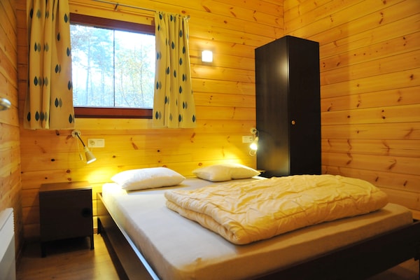 Foto van Appartement in België bij bezienswaardigheden - Vakantiehuis in Oignies - BedRoom