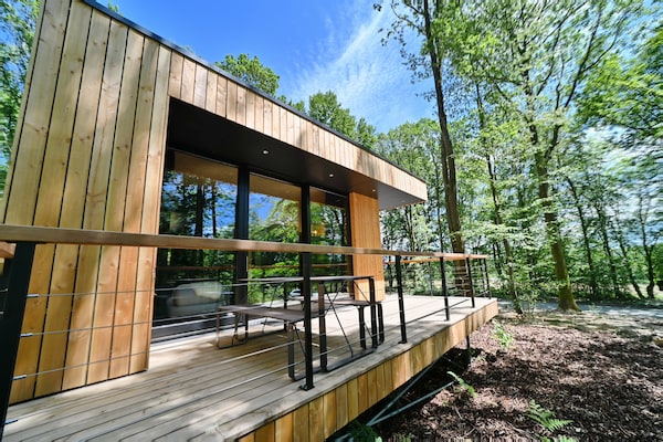 Foto van Lodge in Oignies Bos met Eco Design - Vakantiehuis in Oignies en Thiérache - ExteriorSummer