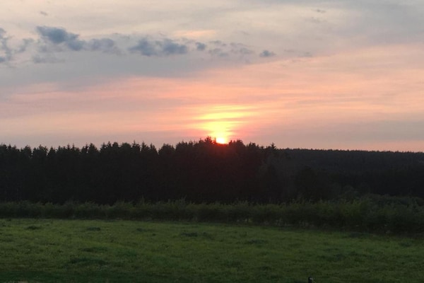 Foto van Gezellige 5-persoons Glampingtent in de Ardennen - Vakantiehuis in Dochamps - AreaSummer5KM