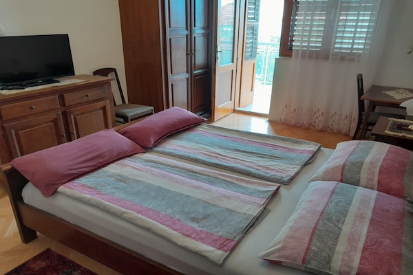 Foto van Biograd Beachside Familieappartement - Vakantiehuis in Biograd - BedRoom