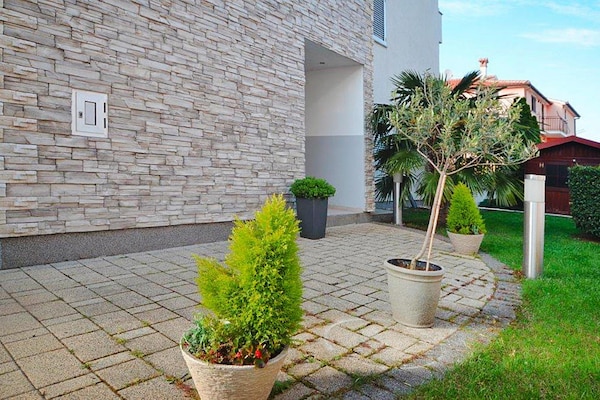 Foto van Modern appartement aan zee in Rovinj - Vakantiehuis in Rovinj - GardenSummer