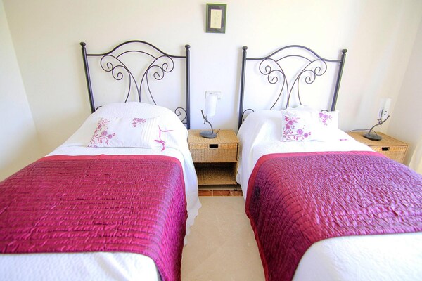 Foto van Mijas Costa: Halfvrijstaand vakantiehuis - Vakantiehuis in Mijas Costa - BedRoom