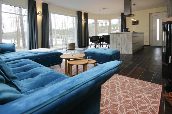 Foto van Villa Seeblick in Lychen - Vakantiehuis in Lychen - LivingRoom