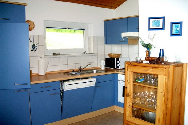 Foto van Bungalow im Feriendorf Uslar mit Gartenterrasse - Vakantiehuis in Uslar - Kitchen