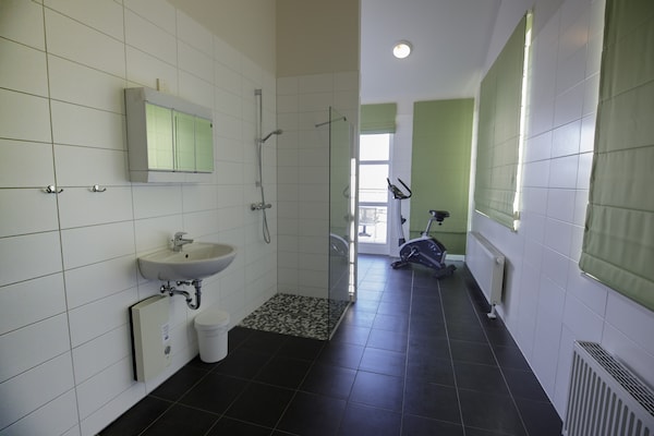 Foto van Modern penthouse met sauna - Vakantiehuis in Heimbach - BathRoom