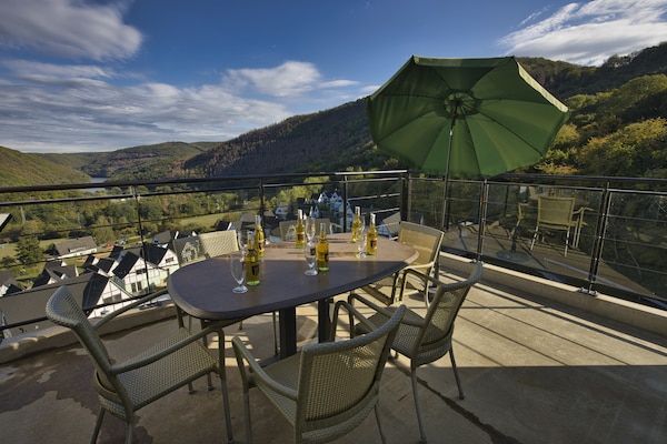 Foto van Modern penthouse met sauna - Vakantiehuis in Heimbach - TerraceBalcony