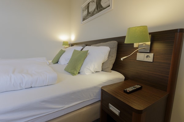 Foto van Stijlvolle penthouse van Rursee - Vakantiehuis in Heimbach - BedRoom